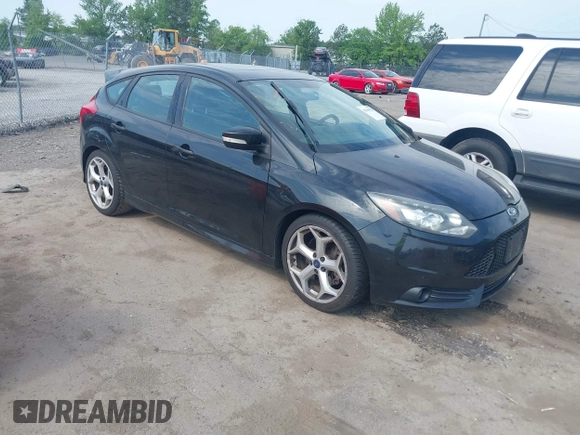 2014 Ford Focus ST with VIN 1FADP3L98EL269058, listed as a IAAI auction lot 42169021 with 106,325 mi miles and . Bid and sale history available at carsss.com. Image 1.