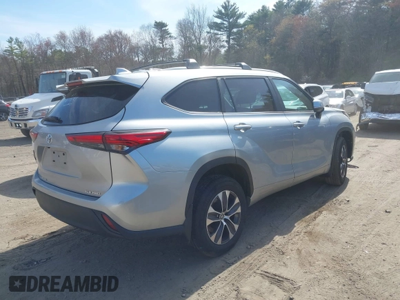 2023 Toyota Highlander L z VIN 5TDKDRBH6PS044676, wystawiony jako IAAI lot #42094125 z przebiegiem 102 903 mil mil oraz . Historia ofert i sprzedaży dostępna na DreamBid. Obrazek 4.