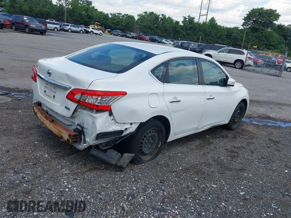 2014 Nissan Sentra SV with VIN 3N1AB7AP6EY330616, listed as a IAAI auction lot 42646397 with 149,784 mi miles and . Bid and sale history available at DreamBid. Image 4.