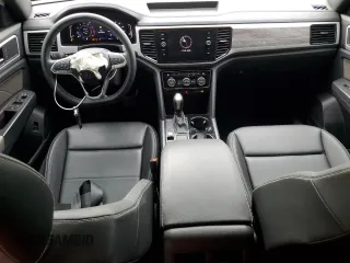2023 Volkswagen Atlas SE z VIN 1V2WE2CA6PC223095, wystawiony jako Copart lot #78919264 z przebiegiem 32 967 mil mil oraz Szkoda całkowita • Salvage title. Historia ofert i sprzedaży dostępna na DreamBid. Obrazek 8.