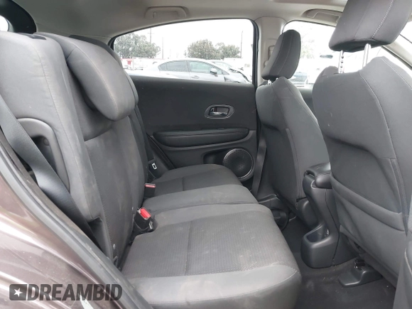 2019 Honda HR-V EX with VIN 3CZRU5H55KM718842, listed as a IAAI auction lot 42022063 with 59,610 mi miles. Bid and sale history available at carsss.com. Image 8.