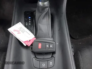 2018 Toyota C-HR XLE with VIN JTNKHMBX5J1011568, listed as a IAAI auction lot 42043867 with 30,699 mi miles. Bid and sale history available at carsss.com. Image 11.