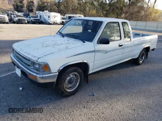 1991 Toyota Pickup DLX z VIN JT4RN93P8M5040759, wystawiony jako Copart lot #87852835 z przebiegiem 205 717 mil mil oraz Szkoda całkowita • Salvage title. Historia ofert i sprzedaży dostępna na DreamBid. Obrazek 1.