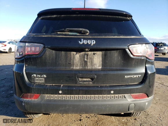 2018 Jeep Compass Sport with VIN 3C4NJDAB4JT179142, listed as a Copart auction lot 84471154 with 139,435 mi miles and Salvage Title. Bid and sale history available at carsss.com. Image 6.