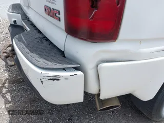 2002 GMC Yukon Denali z VIN 1GKEK63UX2J216442, wystawiony jako IAAI lot #42391575 z przebiegiem 122 668 mil mil oraz . Historia ofert i sprzedaży dostępna na DreamBid. Obrazek 6.