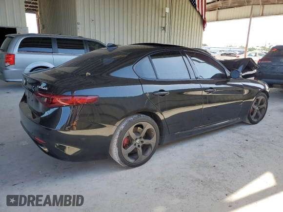 2019 Alfa Romeo Giulia z VIN ZARFAMAN6K7603897, wystawiony jako Copart lot #51899605 z przebiegiem Nie podano mil oraz Nie do naprawy • Non repairable. Historia ofert i sprzedaży dostępna na DreamBid. Obrazek 3.