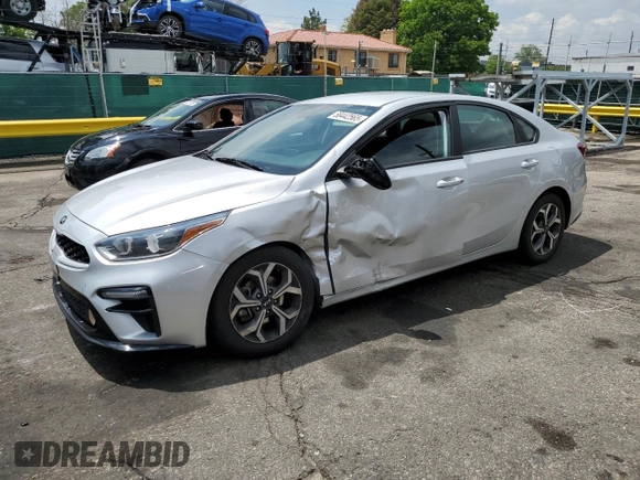 2021 Kia Forte LXS z VIN 3KPF24AD1ME334550, wystawiony jako Copart lot #58442565 z przebiegiem 63 556 mil mil oraz Szkoda całkowita • Salvage title. Historia ofert i sprzedaży dostępna na DreamBid. Obrazek 1.
