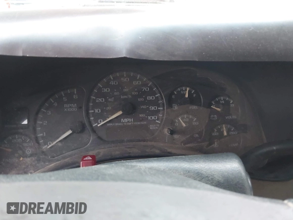 2002 Chevrolet Silverado 1500HD LS z VIN 1GCGC13U82F239161, wystawiony jako IAAI lot #41268788 z przebiegiem Nie podano mil oraz . Historia ofert i sprzedaży dostępna na DreamBid. Obrazek 7.