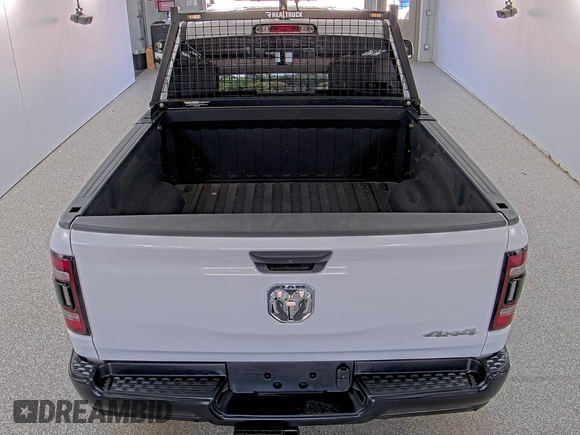 2024 Ram 1500 Tradesman с VIN 1C6RRFGG7RN221914, выставлен на аукционе IAAI как лот 42849294 с пробегом 66 миль миль и . История ставок и продаж доступна на DreamBid. Изображение 23.