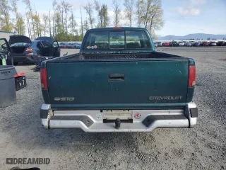 1996 Chevrolet S-10 LS with VIN 1GCCS1944T8170225, listed as a Copart auction lot 52858495 with 264,901 mi miles and Salvage Title. Bid and sale history available at carsss.com. Image 6.