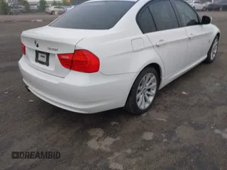 2011 BMW 3 Series 328i xDrive with VIN WBAPK5C56BA662236, listed as a IAAI auction lot 42207015 with 184,118 mi miles and . Bid and sale history available at DreamBid. Image 4.