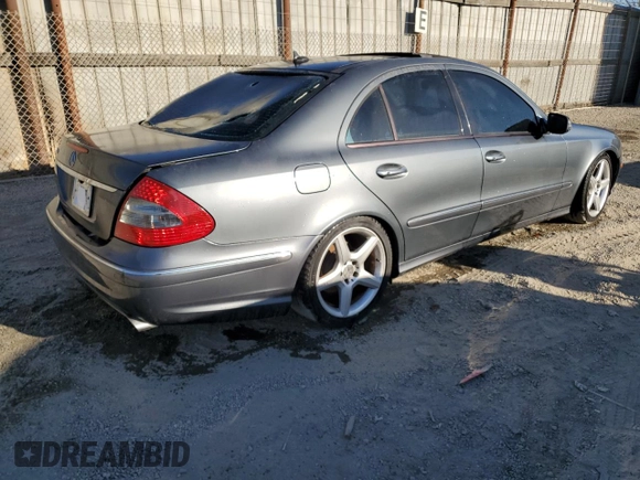 2009 Mercedes-Benz E-Class Sport 5.5L with VIN WDBUF72X69B394686, listed as a Copart auction lot 78475084 with 113,111 mi miles and Salvage Title. Bid and sale history available at carsss.com. Image 3.