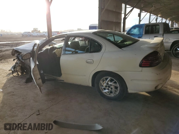 2004 Pontiac Grand Am SE1 with VIN 1G2NF52E24C147066, listed as a Copart auction lot 84556084 with 138,490 mi miles and Salvage Title. Bid and sale history available at carsss.com. Image 2.