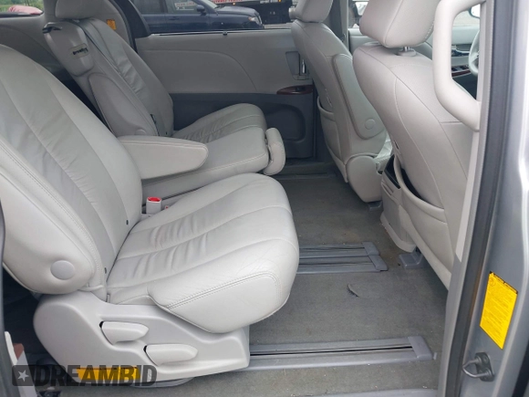 2012 Toyota Sienna XLE AAS with VIN 5TDYK3DC2CS205856, listed as a IAAI auction lot 42230009 with 136,588 mi miles and . Bid and sale history available at DreamBid. Image 8.
