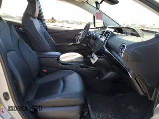2018 Toyota Prius Two z VIN JTDKARFU3J3550801, wystawiony jako Copart lot #57625935 z przebiegiem 48 502 mil mil oraz Szkoda całkowita • Salvage title. Historia ofert i sprzedaży dostępna na DreamBid. Obrazek 7.