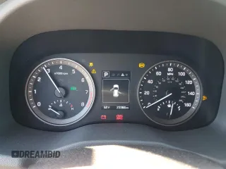2017 Hyundai Tucson SE z VIN KM8J33A40HU293171, wystawiony jako Copart lot #48566155 z przebiegiem 23 366 mil mil oraz Szkoda całkowita • Salvage title. Historia ofert i sprzedaży dostępna na DreamBid. Obrazek 9.