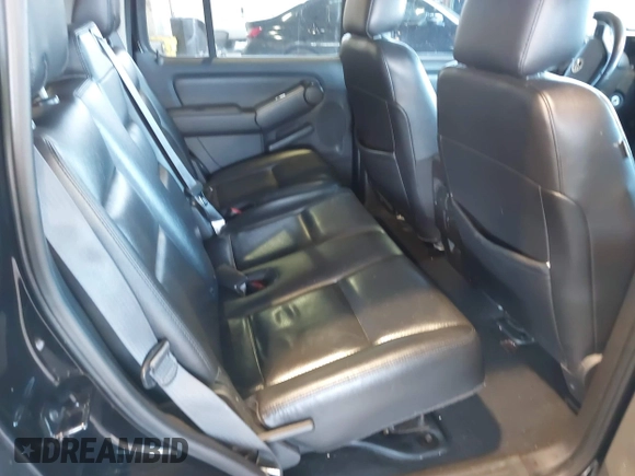 2008 Mercury Mountaineer Premier with VIN 4M2EU48E28UJ14713, listed as a IAAI auction lot 41764387 with 173,034 mi miles. Bid and sale history available at carsss.com. Image 8.