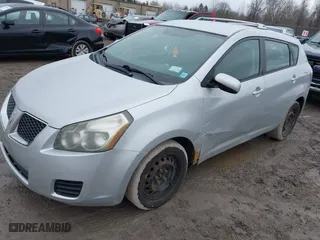 2009 Pontiac Vibe with VIN 5Y2SM67049Z443556, listed as a IAAI auction lot 41996105 with 190,061 mi miles. Bid and sale history available at carsss.com. Image 2.