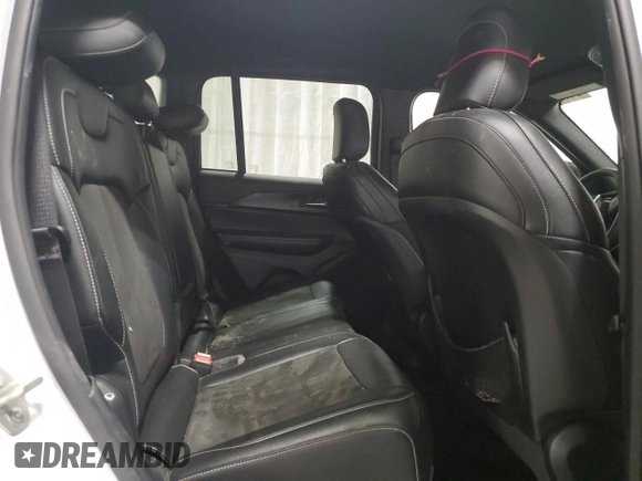 2023 Jeep Grand Cherokee Altitude z VIN 1C4RJHAGXPC640577, wystawiony jako Copart lot #56927745 z przebiegiem Nie podano mil oraz Czysty tytuł • Clean title. Historia ofert i sprzedaży dostępna na DreamBid. Obrazek 11.