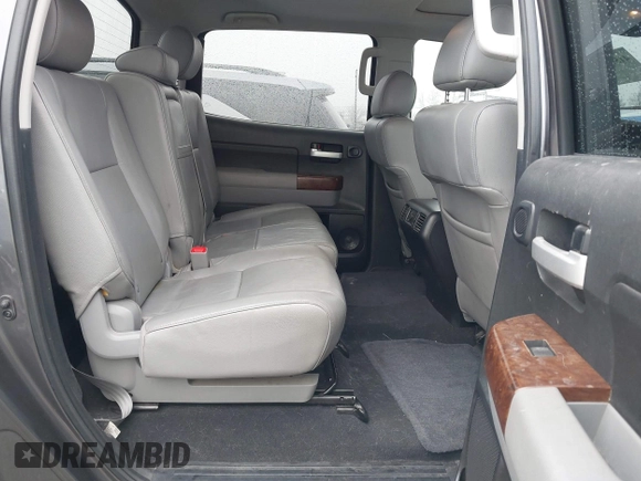 2012 Toyota Tundra 4WD Truck LTD with VIN 5TFHW5F17CX211075, listed as a IAAI auction lot 41510976 with 204,930 mi miles. Bid and sale history available at carsss.com. Image 8.