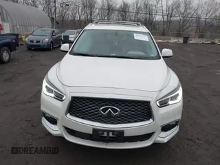2018 Infiniti QX60 with VIN 5N1DL0MM8JC504233, listed as a IAAI auction lot 41474743 with 111,555 mi miles. Bid and sale history available at carsss.com. Image 12.