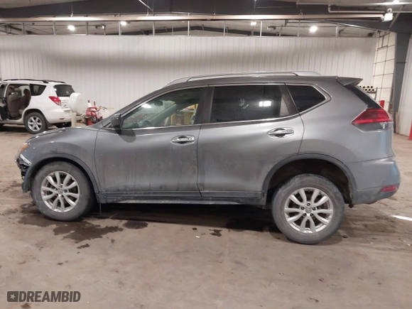 2017 Nissan Rogue SL with VIN 5N1AT2MV2HC890942, listed as a IAAI auction lot 41335376 with 107,082 mi miles. Bid and sale history available at carsss.com. Image 14.