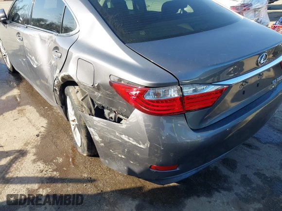 2014 Lexus ES 350 with VIN JTHBK1GG2E2101434, listed as a IAAI auction lot 41683044 with 145,771 mi miles. Bid and sale history available at carsss.com. Image 17.