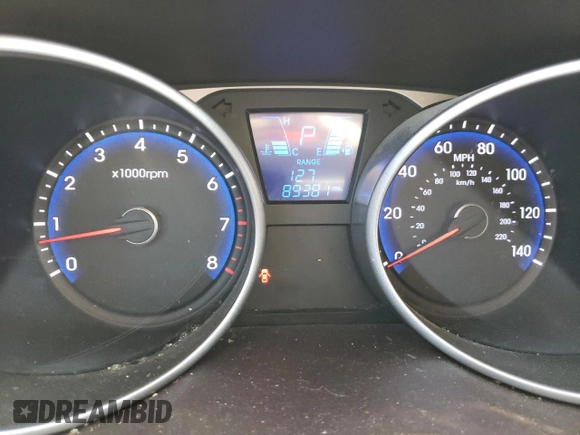 2015 Hyundai Tucson GLS with VIN KM8JT3AF4FU992527, listed as a Copart auction lot 48520885 with 89,381 mi miles and Salvage Title. Bid and sale history available at DreamBid. Image 9.