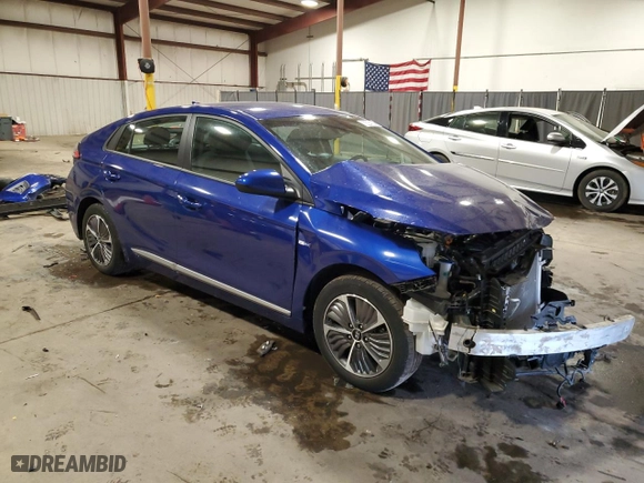 2020 Hyundai Ioniq Plug-In Hybrid SE with VIN KMHC65LD7LU226181, listed as a Copart auction lot 72204134 with 0 mi miles and Salvage Title. Bid and sale history available at carsss.com. Image 4.