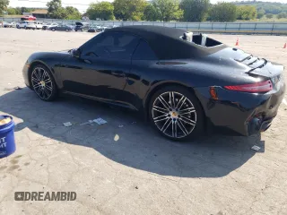 2016 Porsche 911 Carrera with VIN WP0CA2A98GS141352, listed as a Copart auction lot 68919674 with 38,982 mi miles and Salvage Title. Bid and sale history available at carsss.com. Image 2.