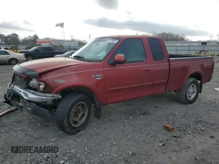 2001 Ford F-150 XL with VIN 1FTRX18LX1NA30442, listed as a Copart auction lot 43193085 with 0 mi miles and Salvage Title. Bid and sale history available at carsss.com. Image 1.