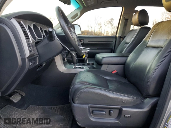 2010 Toyota Tundra z VIN 5TFDW5F1XAX142538, wystawiony jako Copart lot #83667104 z przebiegiem 192 446 mil mil oraz Szkoda całkowita • Salvage title. Historia ofert i sprzedaży dostępna na DreamBid. Obrazek 7.