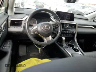 2020 Lexus RX 350 z VIN 2T2AZMAA0LC174391, wystawiony jako Copart lot #49818535 z przebiegiem 126 867 mil mil oraz Szkoda całkowita • Salvage title. Historia ofert i sprzedaży dostępna na DreamBid. Obrazek 8.