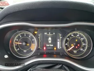 2014 Jeep Cherokee Latitude with VIN 1C4PJMCS7EW244474, listed as a Copart auction lot 84860154 with 154,082 mi miles and Non Repairable. Bid and sale history available at carsss.com. Image 9.