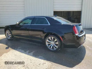 2019 Chrysler 300 Touring with VIN 2C3CCAAG1KH733179, listed as a Copart auction lot 47305945 with 81,218 mi miles and Clean Title. Bid and sale history available at carsss.com. Image 2.