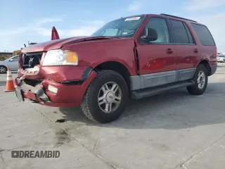 2006 Ford Expedition Special Service with VIN 1FMPU16586LA48229, listed as a Copart auction lot 85960864 with 229,867 mi miles and Salvage Title. Bid and sale history available at carsss.com. Image 1.