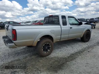 2001 Nissan Frontier XE z VIN 1N6DD26S71C315501, wystawiony jako Copart lot #55604945 z przebiegiem 202 275 mil mil oraz Szkoda całkowita • Salvage title. Historia ofert i sprzedaży dostępna na DreamBid. Obrazek 3.