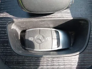 2022 Mercedes-Benz GLE 350 with VIN 4JGFB4JB3NA701382, listed as a IAAI auction lot 42355749 with 36,982 mi miles and . Bid and sale history available at DreamBid. Image 11.