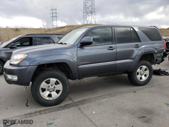 2005 Toyota 4Runner SR5 with VIN JTEZU14R558028374, listed as a Copart auction lot 51008995 with 261,032 mi miles and Salvage Title. Bid and sale history available at carsss.com. Image 1.