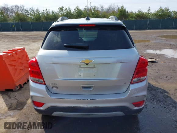 2018 Chevrolet Trax LT with VIN KL7CJLSBXJB687047, listed as a IAAI auction lot 41858288 with 65,113 mi miles. Bid and sale history available at carsss.com. Image 16.