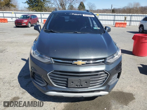 2018 Chevrolet Trax LT with VIN KL7CJPSB1JB718869, listed as a Copart auction lot 48572465 with 106,500 mi miles and Salvage Title. Bid and sale history available at carsss.com. Image 5.