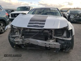 2008 Dodge Magnum SXT z VIN 2D4FV37V38H192961, wystawiony jako Copart lot #43663864 z przebiegiem 152 988 mil mil oraz Szkoda całkowita • Salvage title. Historia ofert i sprzedaży dostępna na DreamBid. Obrazek 5.