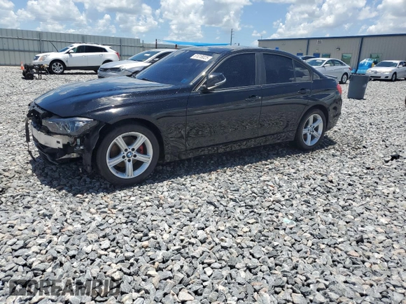2012 BMW 3 Series 328i with VIN WBA3A5G55CNN65681, listed as a Copart auction lot 61018025 with 156,903 mi miles and Salvage title. Bid and sale history available at DreamBid. Image 1.