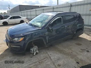 2018 Jeep Compass Latitude with VIN 3C4NJDBB5JT400553, listed as a Copart auction lot 57513225 with 120,400 mi miles and Salvage title. Bid and sale history available at DreamBid. Image 1.