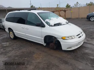 1996 Dodge Caravan LE with VIN 1B4GP54L3TB473795, listed as a IAAI auction lot 41592742 with Not Provided miles and . Bid and sale history available at carsss.com. Image 1.