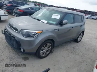 2016 Kia Soul + with VIN KNDJP3A52G7400770, listed as a IAAI auction lot 42105506 with 109,300 mi miles. Bid and sale history available at carsss.com. Image 17.