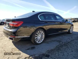 2017 BMW 7 Series 740i xDrive with VIN WBA7E4C5XHGU99338, listed as a Copart auction lot 39952414 with 51,938 mi miles. Bid and sale history available at carsss.com. Image 3.