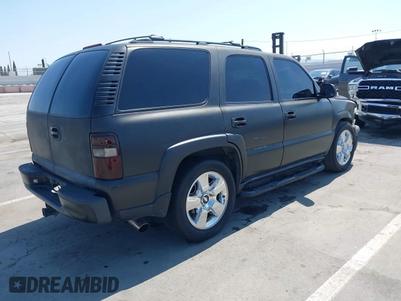 2002 Chevrolet Tahoe LS with VIN 1GNEK13Z82R142862, listed as a IAAI auction lot 42606711 with 189,223 mi miles and . Bid and sale history available at DreamBid. Image 4.