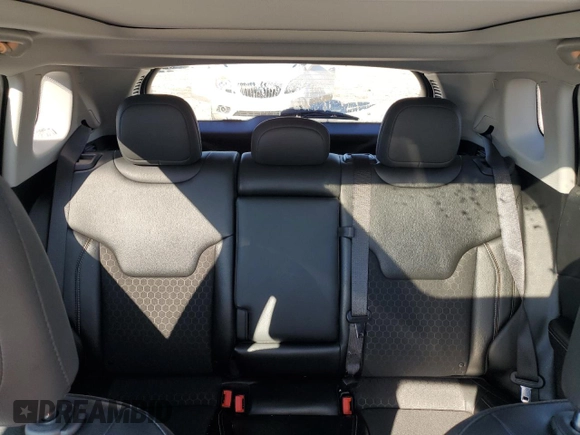 2020 Jeep Compass North z VIN 3C4NJDBB7LT228982, wystawiony jako Copart lot #55665605 z przebiegiem 33 715 mil mil oraz Szkoda całkowita • Salvage title. Historia ofert i sprzedaży dostępna na DreamBid. Obrazek 10.