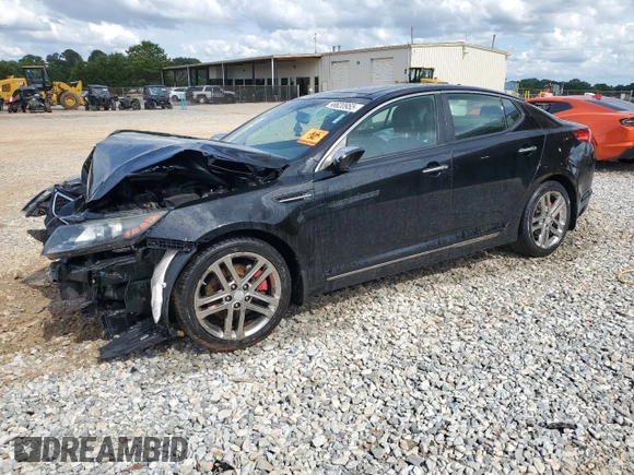 2013 Kia Optima SX с VIN 5XXGR4A62DG113547, выставлен на аукционе Copart как лот 58620955 с пробегом Не указан миль и Списание • Salvage title. История ставок и продаж доступна на DreamBid. Изображение 1.